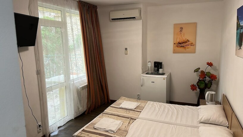 Imagen general del Hotel Hayat Hotel Ltd. Foto 1