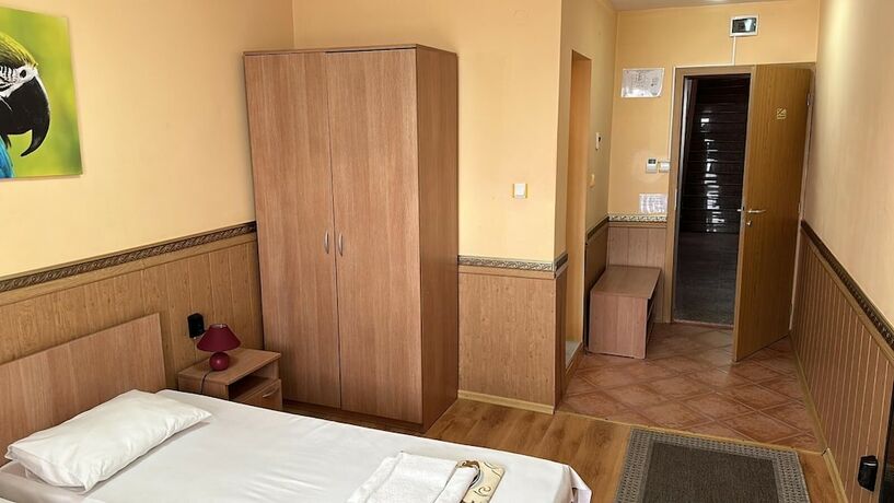 Imagen de la habitación del Hotel Hayat Hotel Ltd. Foto 20