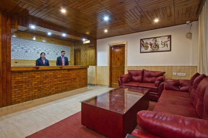 Imagen de los interiores del Hotel Hayer Regency. Foto 18