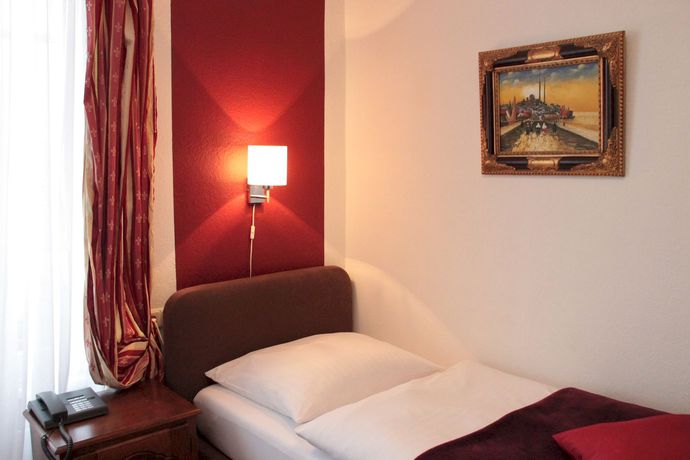 Imagen de la habitación del Hotel Hayk. Foto 4