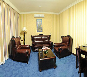 Imagen de los interiores del Hotel Hayot. Foto 16