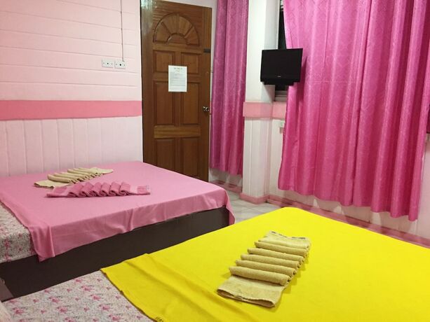 Imagen general del Hotel Hayward Travel Inn. Foto 2
