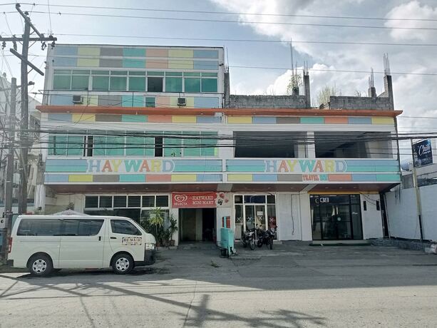 Imagen general del Hotel Hayward Travel Inn. Foto 11