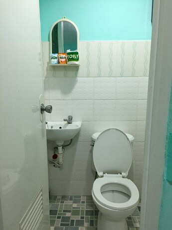Imagen de la habitación del Hotel Hayward Travel Inn. Foto 20