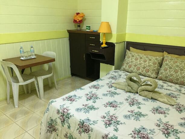 Imagen de la habitación del Hotel Hayward Travel Inn. Foto 26