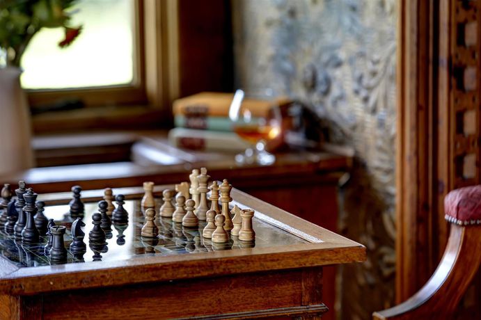 Imagen de los interiores del Hotel Hazlewood Castle and Spa. Foto 14