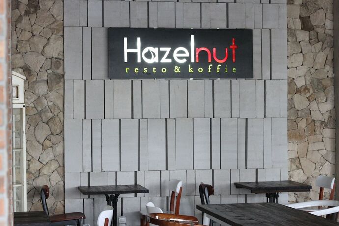 Imagen del bar/restaurante del Hotel Hazotel Semarang. Foto 22