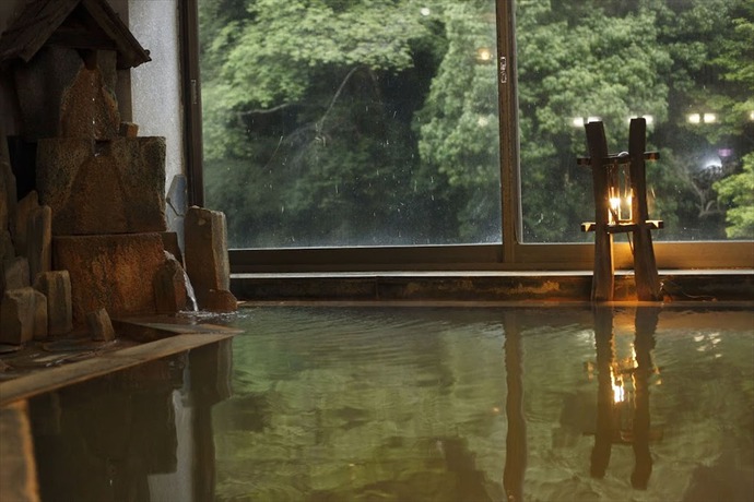 Imagen de la piscina del Hotel Hazu Bekkan. Foto 20