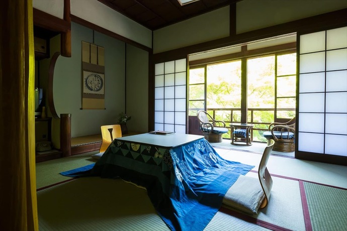 Imagen de la habitación del Hotel Hazuki. Foto 19