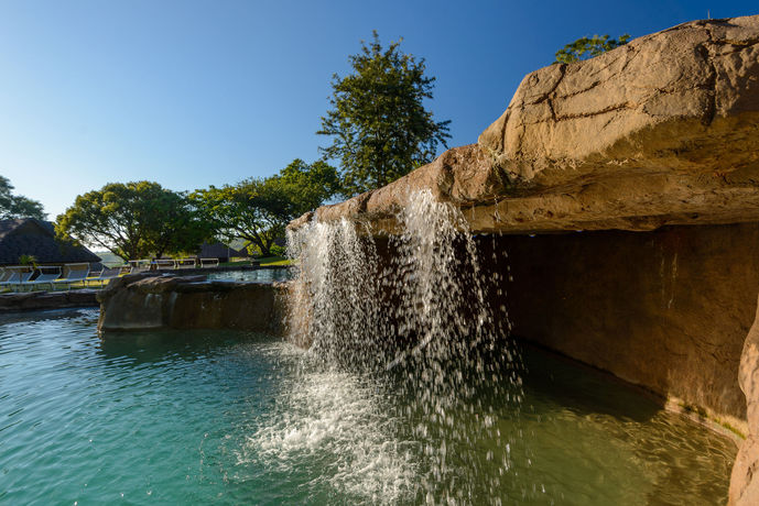 Imagen de la habitación del Hotel Hazyview Cabanas. Foto 6