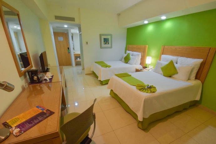 Imagen de la habitación del Hotel Hb C&oacute;rdoba. Foto 5