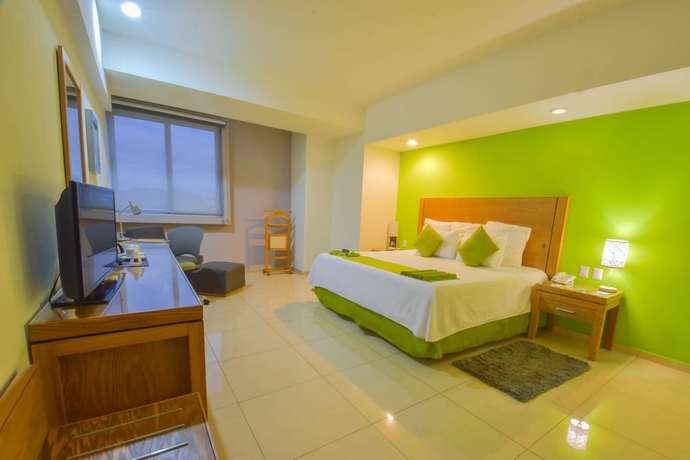 Imagen de la habitación del Hotel Hb C&oacute;rdoba. Foto 6