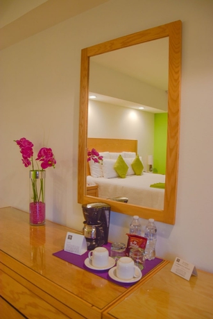 Imagen de la habitación del Hotel Hb C&oacute;rdoba. Foto 13