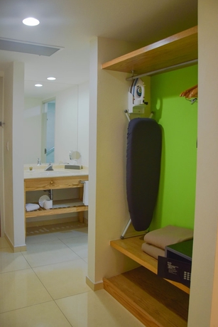 Imagen de la habitación del Hotel Hb C&oacute;rdoba. Foto 14