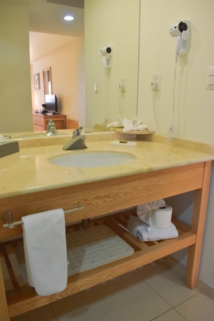 Imagen de la habitación del Hotel Hb C&oacute;rdoba. Foto 18