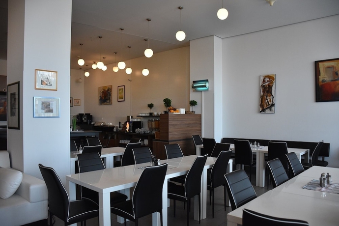 Imagen de los interiores del Hotel Hb1 Budget - Contactless Check In. Foto 18