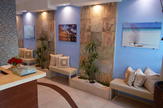 Imagen de los interiores del Hotel Hblue Business Class. Foto 11