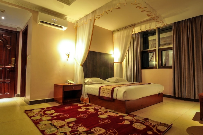 Imagen de la habitación del Hotel Hbt Russel. Foto 9