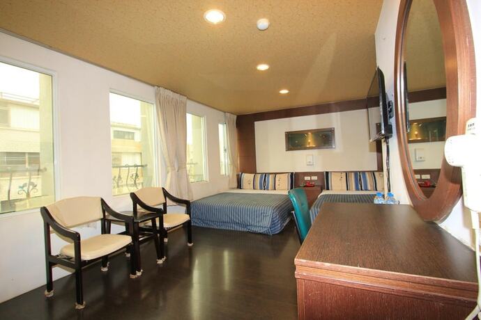 Imagen general del Hotel Hc Inn. Foto 9