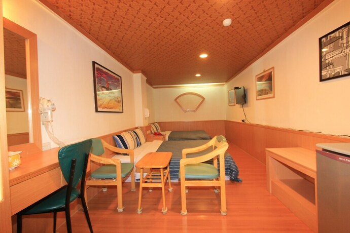 Imagen de la habitación del Hotel Hc Inn. Foto 15