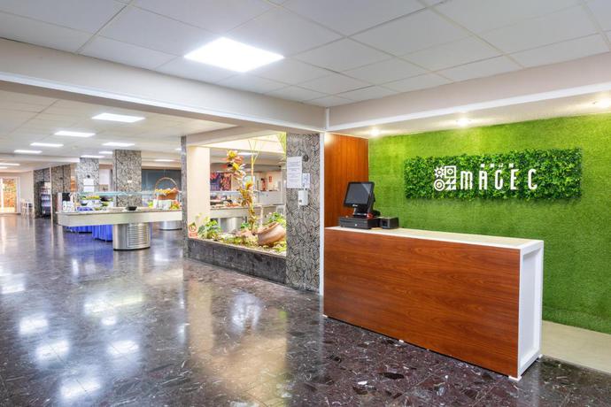 Imagen de los interiores del Hotel Hc Magec. Foto 10