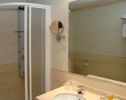 Imagen de la habitación del Hotel Hc Sigüenza. Foto 9