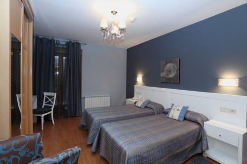 Imagen de la habitación del Hotel Hc Sigüenza. Foto 12