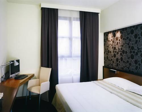 Imagen de la habitación del Hotel Hc3. Foto 5