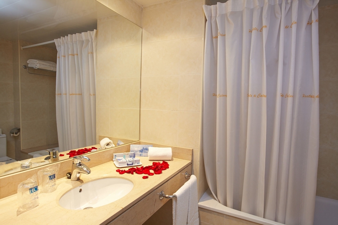 Imagen de la habitación del Hotel Hcc Ciutat De Berga. Foto 3