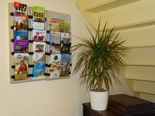 Imagen de la habitación del Hotel Hcr De Kroon. Foto 7