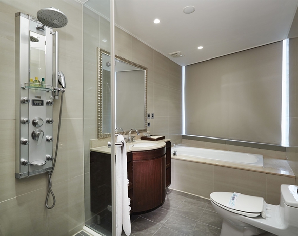 Imagen de la habitación del Hotel Hd Palace. Foto 12