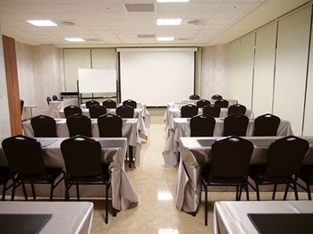 Imagen de los interiores del Hotel He Ti. Foto 13