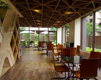 Imagen de los interiores del Hotel He Ti. Foto 15