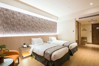 Imagen de los interiores del Hotel He Ti. Foto 16