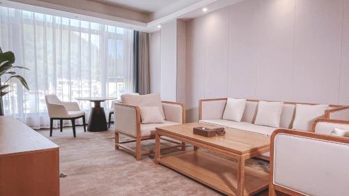 Imagen de la habitación del Hotel He of Banma Resorts. Foto 20