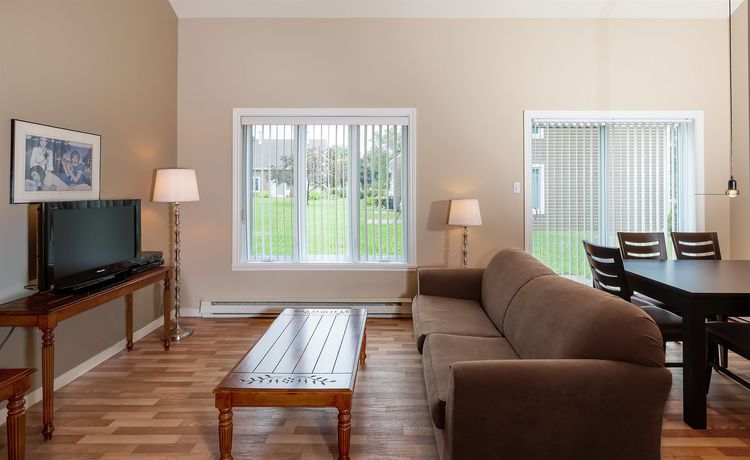 Imagen de la habitación del Hotel H&eacute;bergement Mont-sainte-anne. Foto 6