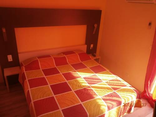 Imagen de la habitación del Hotel Hélios, AGDE. Foto 10