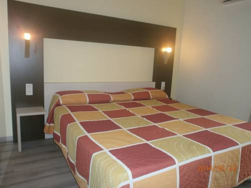 Imagen de la habitación del Hotel Hélios, AGDE. Foto 13