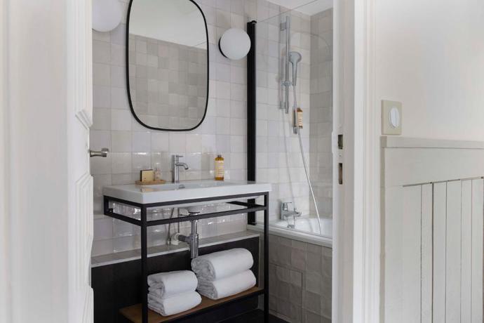 Imagen de la habitación del Hotel H&eacute;lios Op&eacute;ra. Foto 9