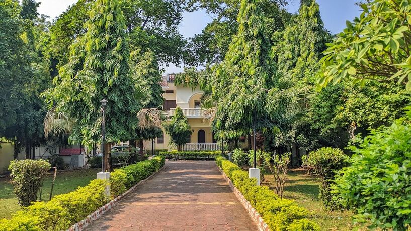 Imagen general del Hotel Headquarter Khajuraho. Foto 14