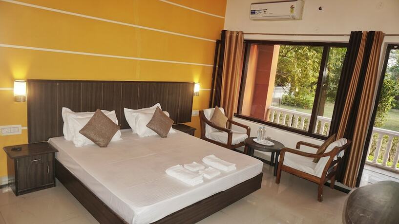 Imagen de la habitación del Hotel Headquarter Khajuraho. Foto 26