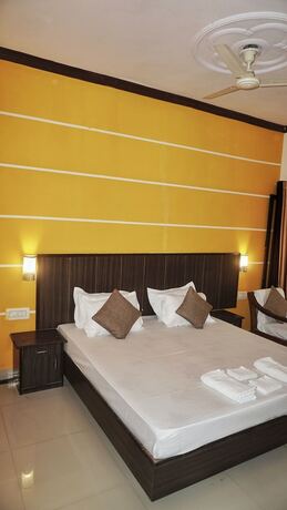 Imagen de la habitación del Hotel Headquarter Khajuraho. Foto 35