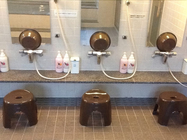 Imagen de la piscina del Hotel Heal In Yokkaichi. Foto 17