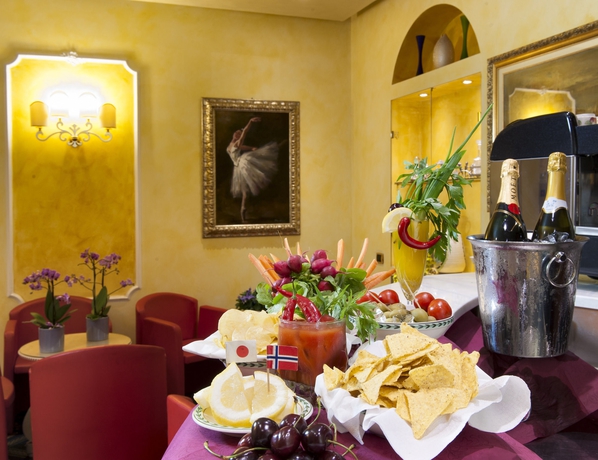 Imagen del bar/restaurante del Hotel Heart Milano. Foto 6