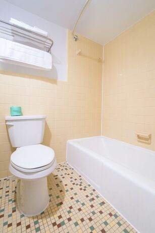 Imagen general del Hotel Heart Of Manteo Motor Lodge. Foto 5