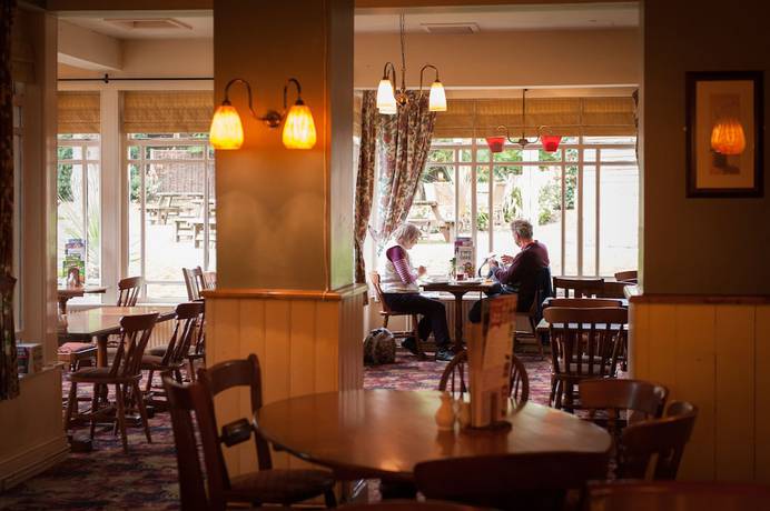 Imagen del bar/restaurante del Hotel Heart of England, Northampton by Marston\'s Inns. Foto 3