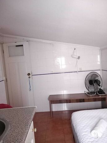Imagen de la habitación del Hotel Heart of Lisbon. Foto 12
