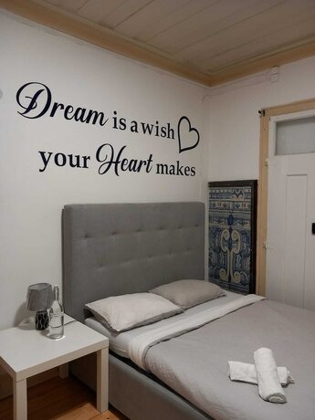 Imagen de la habitación del Hotel Heart of Lisbon. Foto 15