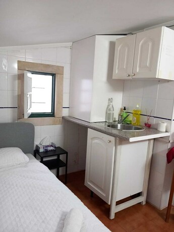 Imagen de la habitación del Hotel Heart of Lisbon. Foto 19