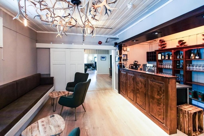 Imagen de los interiores del Hotel Heartbreak. Foto 13